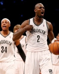  麦克丹尼尔斯防守立功，火箭年轻阵容爆冷击败快船