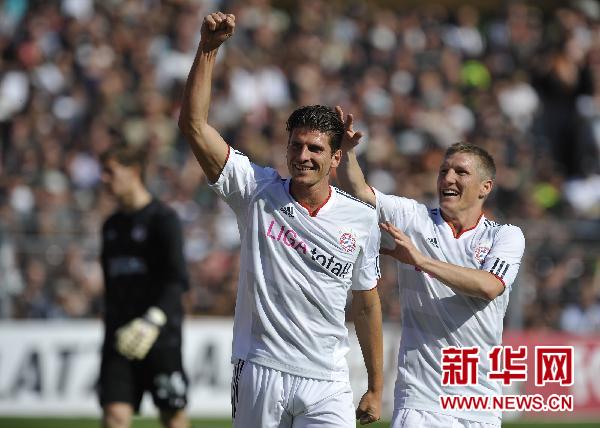  圣保利升班马初露锋芒，德甲首胜书写励志篇章  